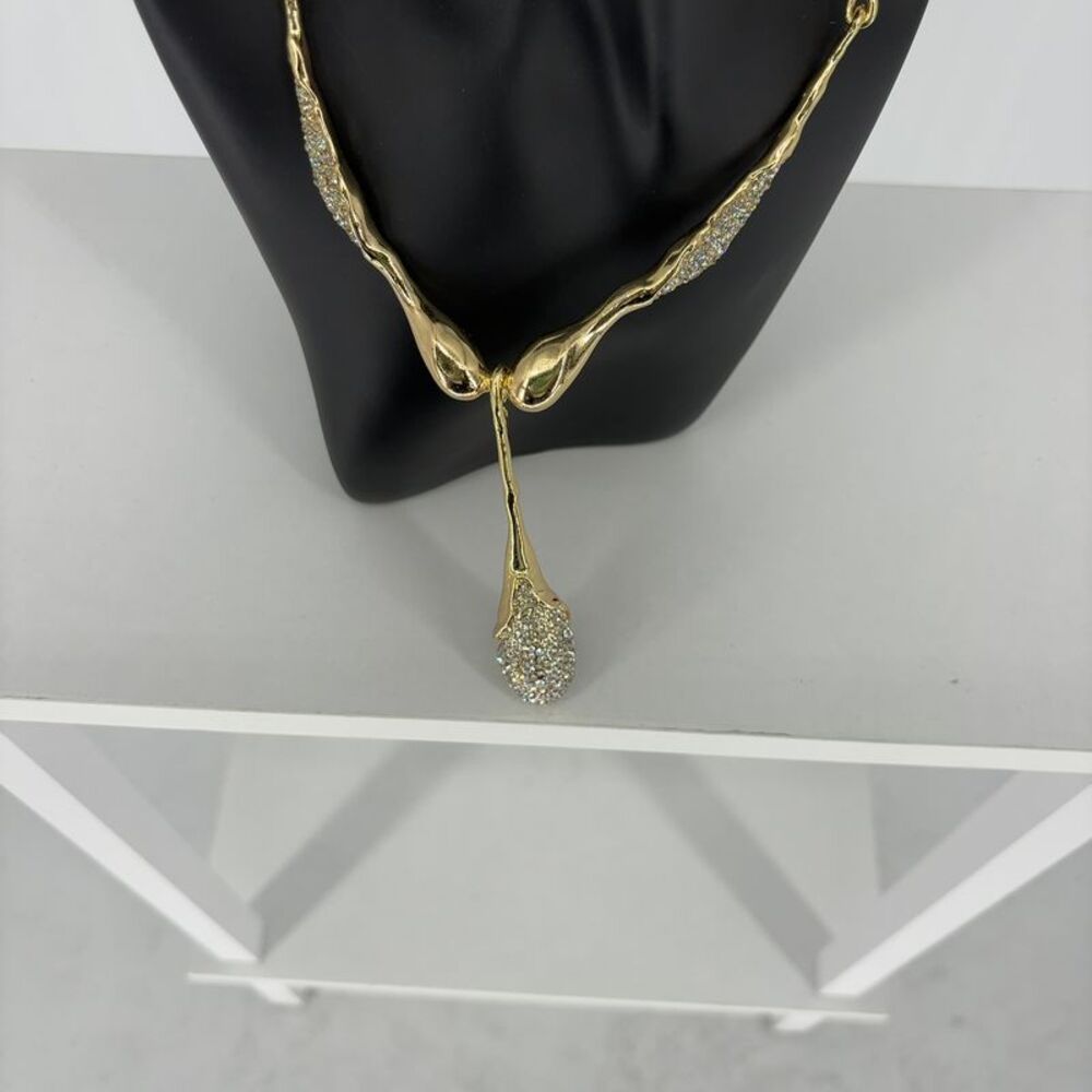 Unique Crystal Teardrop Collar Necklace